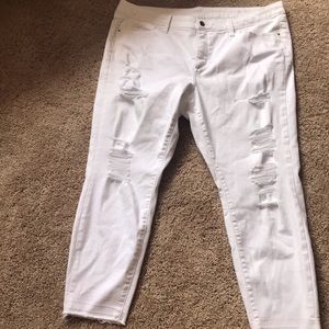 White Midrise Ana Jeans